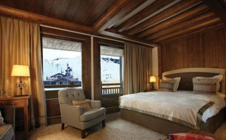 Hotel Portetta (double valley room) in Courchevel , France image 6 